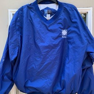 BLUE PULLOVER